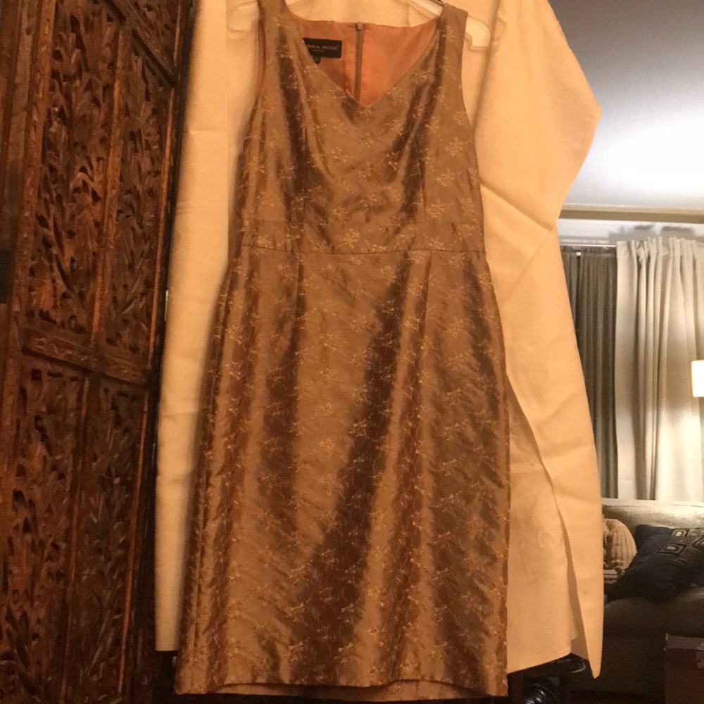 Donna Ricco embroidered dress. Size 10.